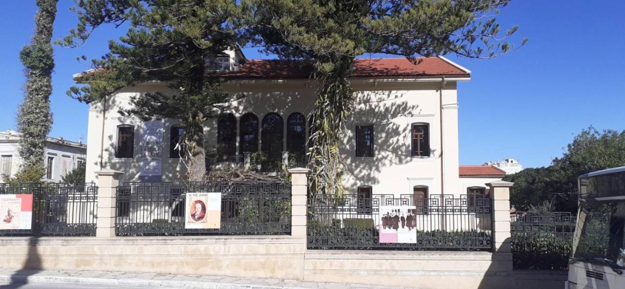 Sunny Family Apartment In Chania Close To The Sea Exterior photo
